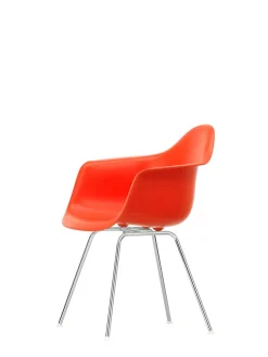 Eames Plastic Armchair DAX, forkromet fra<Vitra Online