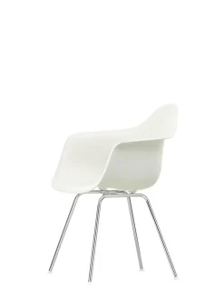 Eames Plastic Armchair DAX, forkromet fra<Vitra Online