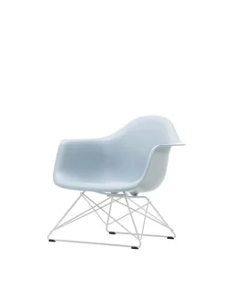 Eames Plastic Armchair LAR, hvidlakeret fra<Vitra Sale
