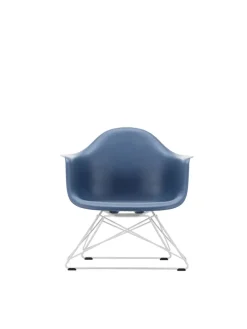 Eames Plastic Armchair LAR, hvidlakeret fra<Vitra Sale