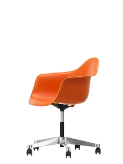 Eames Plastic Armchair PACC fra<Vitra Best
