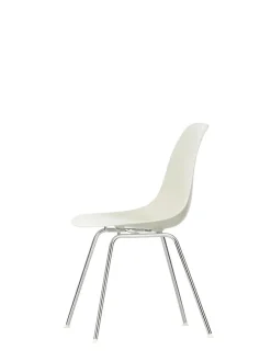 Eames Plastic Side Chair DSX, forkromet fra<Vitra Outlet