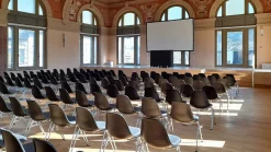 Eames Plastic Side Chair DSS-N, stabelbar fra<Vitra