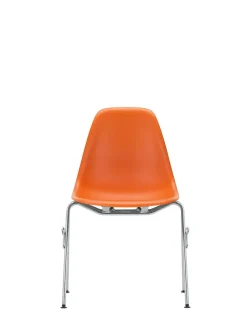 Eames Plastic Side Chair DSS-N, stabelbar fra<Vitra