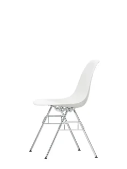 Eames Plastic Side Chair DSS-N, stabelbar fra<Vitra
