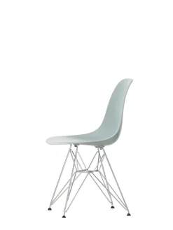 Eames Plastic Side Chair DSR, forkromet fra<Vitra Hot