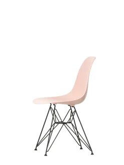 Eames Plastic Side Chair DSR, sort pulverlakeret fra<Vitra New