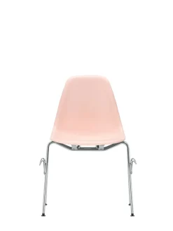 Eames Plastic Side Chair DSS, stabelbar fra<Vitra Outlet