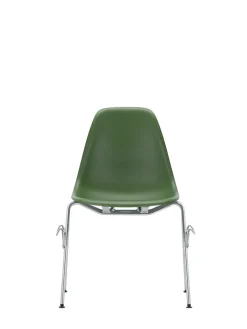 Eames Plastic Side Chair DSS, stabelbar fra<Vitra Outlet