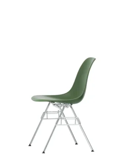 Eames Plastic Side Chair DSS, stabelbar fra<Vitra Outlet