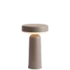 Ease Portable Lamp fra<Muuto Online