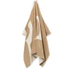 Ebb Beach Towel fra<Ferm Living Hot