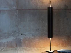 Emi Table Lamp fra<Flos
