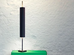 Emi Table Lamp fra<Flos