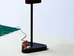 Emi Table Lamp fra<Flos