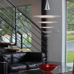 Enigma 545 pendel fra<Louis Poulsen Hot