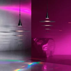 Enigma 425 sort pendel fra<Louis Poulsen Hot