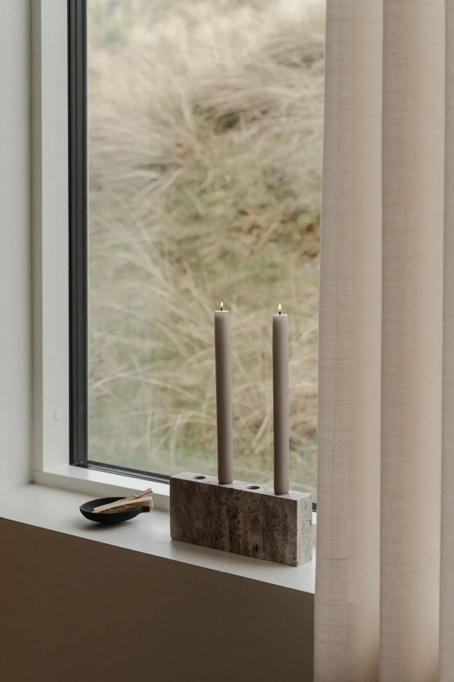 Epode Lysestage fra<Wabi Sabi Nordic Outlet