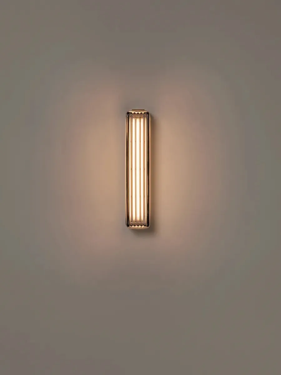 Estadio Singular Væglampe fra Santa and Cole<Santa & Cole New