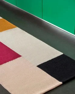 Ethan Cook Flat Works, 80x250 cm fra<HAY Hot