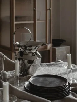 Etruscan Pitcher fra<Audo Copenhagen Online