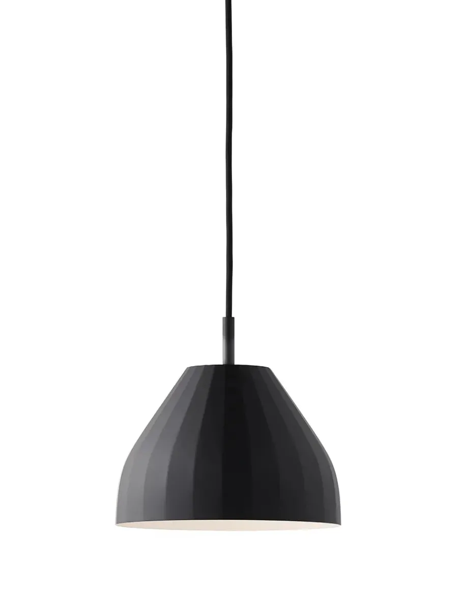 Facet 140 Pendel, sort fra<Le Klint