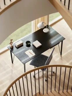 FH3605™ Skrivebord m. Skuffe af Arne Jacobsen<Fritz Hansen Discount