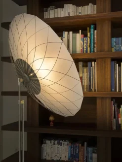 Filigree Floor Lamp fra<Moooi