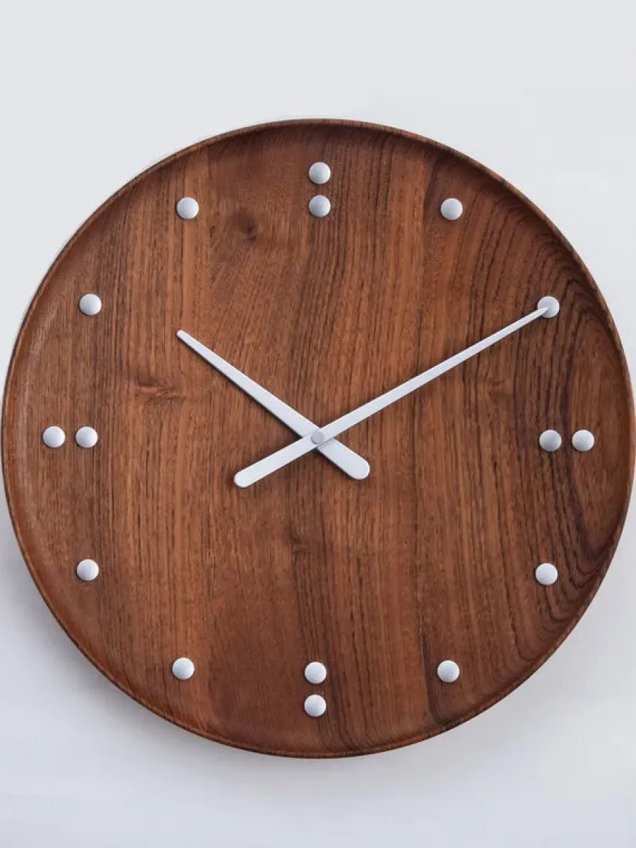 FJ Clock af Finn Juhl<Architectmade Online