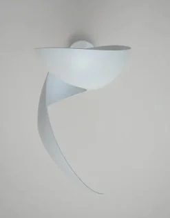 Flame Small Wall Lamp af Serge Mouille<Editions Serge Mouille Online