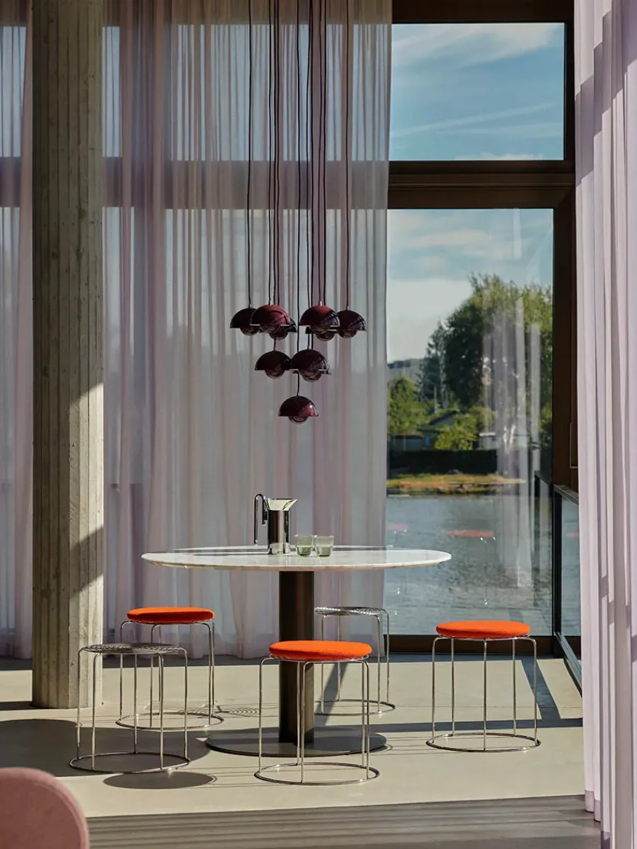 Flowerpot Chandelier VP10, 31 pendants fra<&Tradition Hot