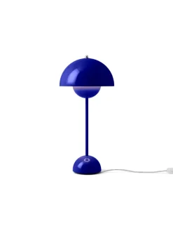 Flowerpot VP3 bordlampe af Verner Panton<&Tradition