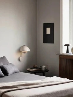 Flowerpot VP8 Væglampe af Verner Panton<&Tradition New