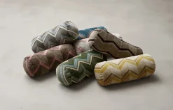 Flux Pyjamas Pillow, Ø22x50 fra<Eilersen New