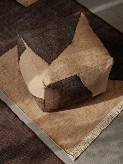 Forene Square Pouf fra<Ferm Living