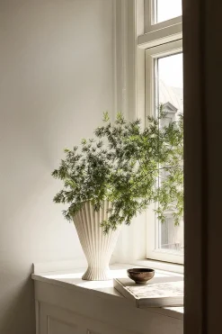 Fountain Vase 20 fra<Ferm Living