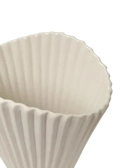 Fountain Vase fra<Ferm Living Hot