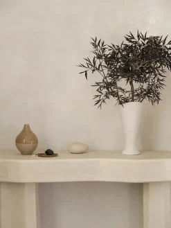 Fountain Vase fra<Ferm Living Hot