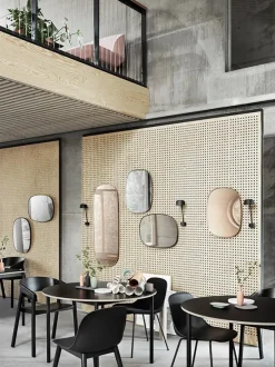 Framed spejl fra<Muuto Clearance