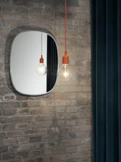 Framed spejl fra<Muuto Clearance