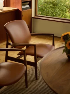 France Chair, eg klar olie af Finn Juhl<House of Finn Juhl Outlet