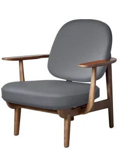 Fred Lænestol, valnødfarvet eg fra<Fritz Hansen