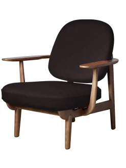 Fred Lænestol, valnødfarvet eg fra<Fritz Hansen