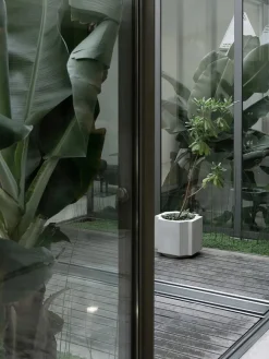 Funki Pot, small fra<Louise Roe Hot