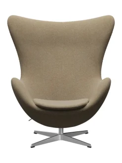 Ægget, sort læder/aluminium af Arne Jacobsen<Fritz Hansen Online