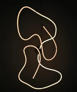 Ghost Chandelier, Big, Burned Black fra<101 Copenhagen Best