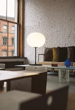 Glo-Ball T1, Silver bordlampe fra<Flos New