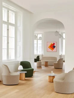 Gomo Lounge Chair fra<Fredericia Furniture Outlet