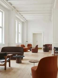 Gomo Lounge Chair fra<Fredericia Furniture Outlet