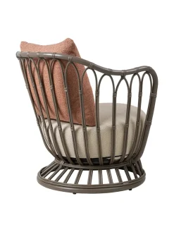 Grace Outdoor Lounge Chair fra<GUBI New